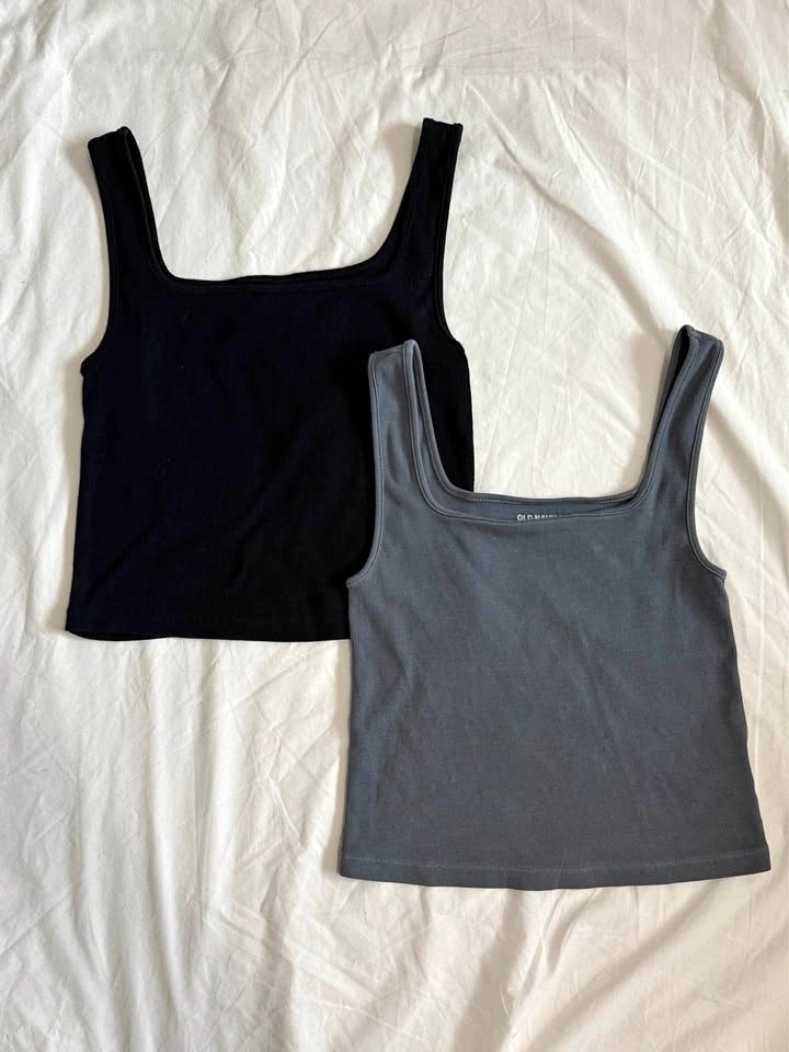 Old Navy Square Neck Tank Tops
