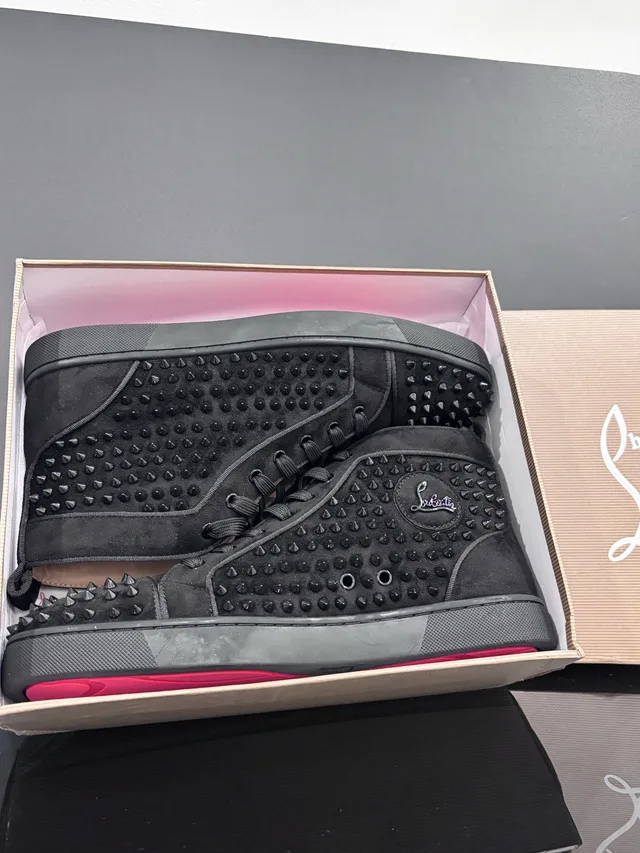 Christian Louboutin’s suede shoes thumbnail