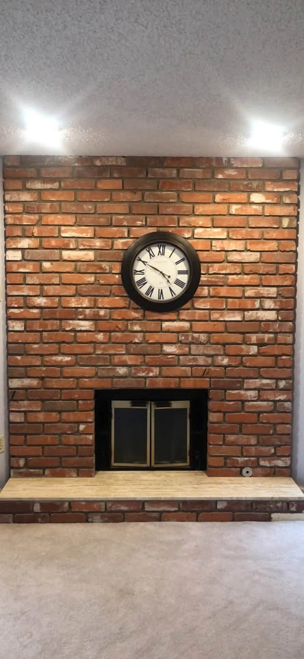 Sterling & Noble Large Roman Numerals Wall Clock - photo 2