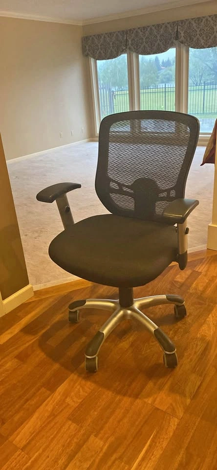 Ergonomic Mesh Back Office Chair