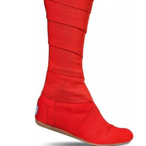 Rare TOMS Red Canvas Wrap Boots / Shoes - Women's 8.5
