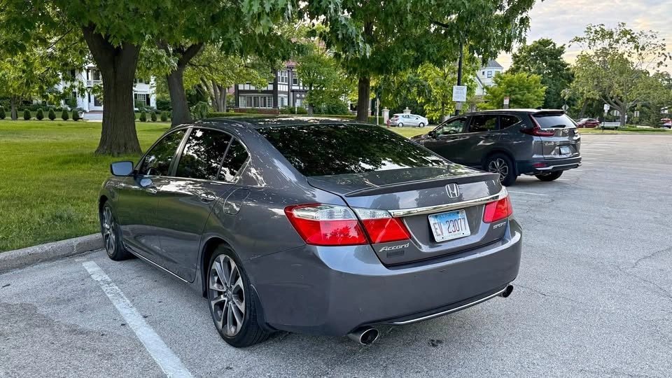 2015 Honda Accord · Sport Sedan 4D