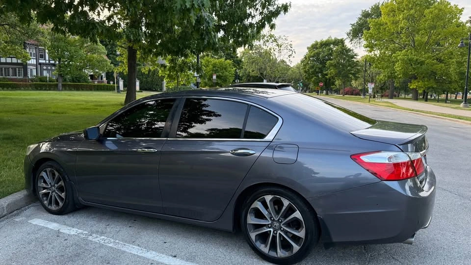 2015 Honda Accord · Sport Sedan 4D - photo 2