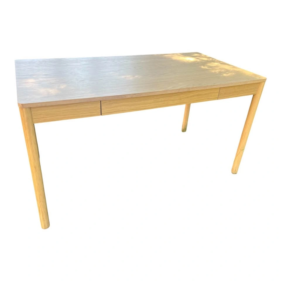 (can deliver) LIKE NEW - IKEA TONSTAD desk in Oak - photo 4