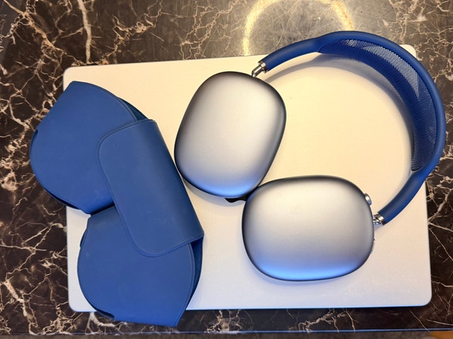 Airpods Max Navy Blue
