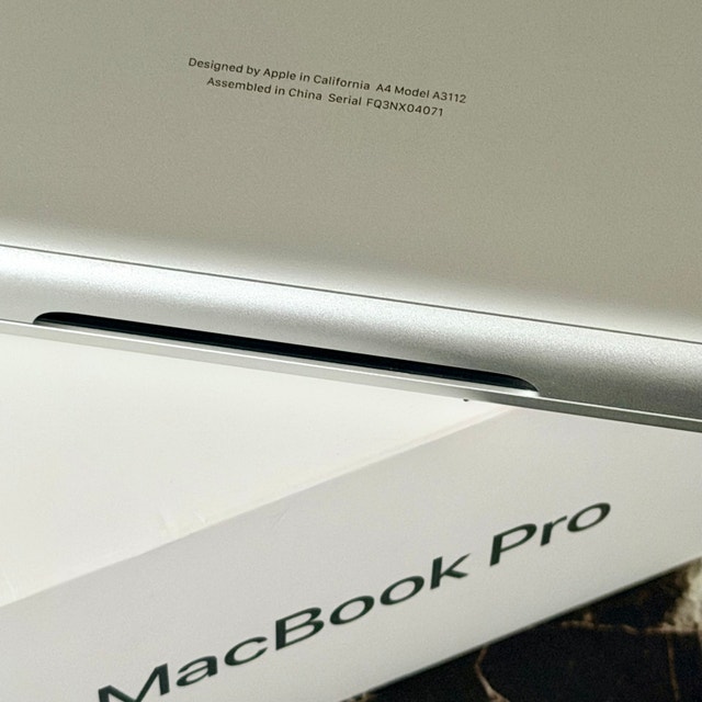 Macbook Pro M4 upgraded RAM 24 GB - photo 3