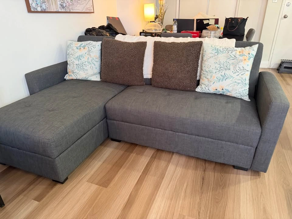 Couch with storage and can turn into a bed - photo 5