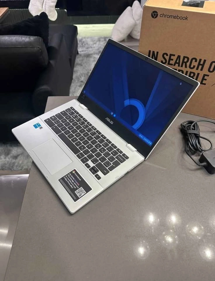 ASUS Chromebook 14" FHD Laptop – 12 Hour Battery - photo 2