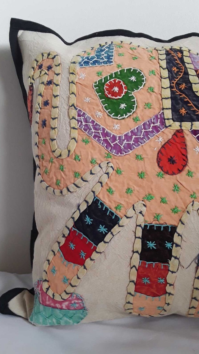 NEW BOHO PEACH ELEPHANT CUSHION COVER - photo 4