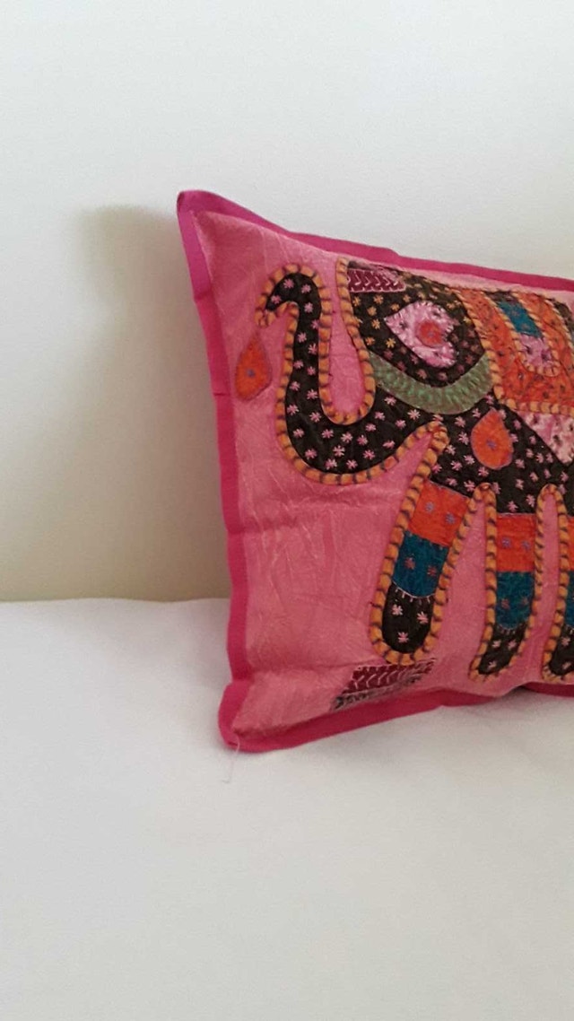 NEW BOHO PINK CUSHION COVER - photo 2