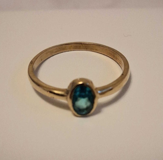NEW GOLD TONE TURQUOISE STONE RING - photo 2