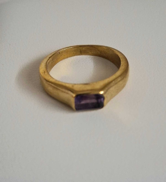 NEW GOLD TONE AMETHYST STONE RING - photo 2