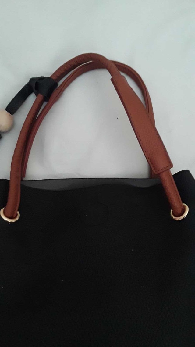 NEW JIMMY CHOO BLACK BUCKET TOTE BAG - photo 3