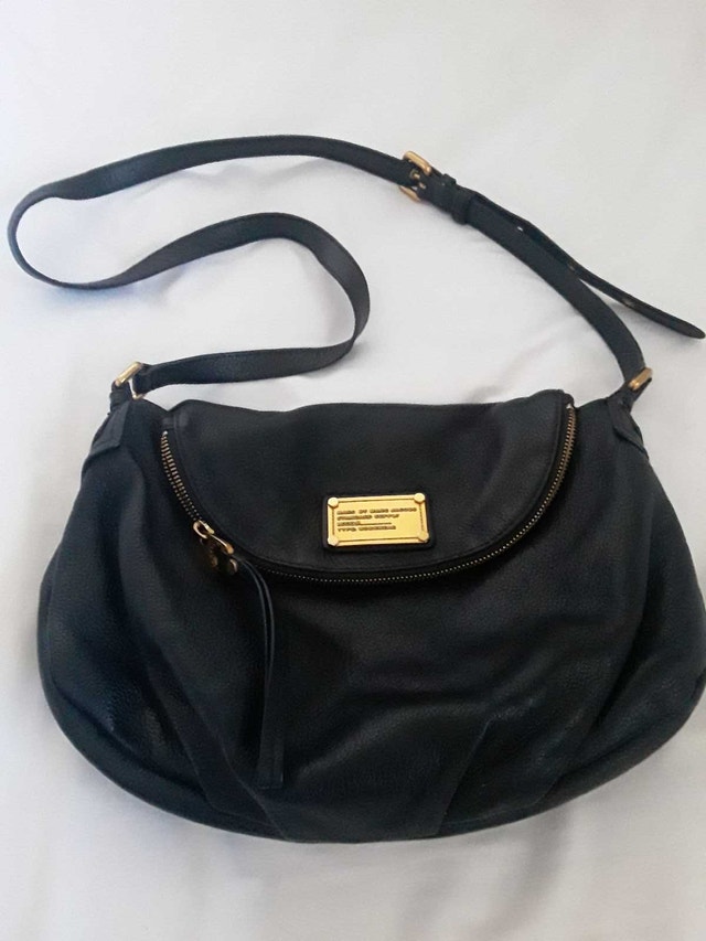 MARC JACOBS BLACK LEATHER CROSSBODY BAG
