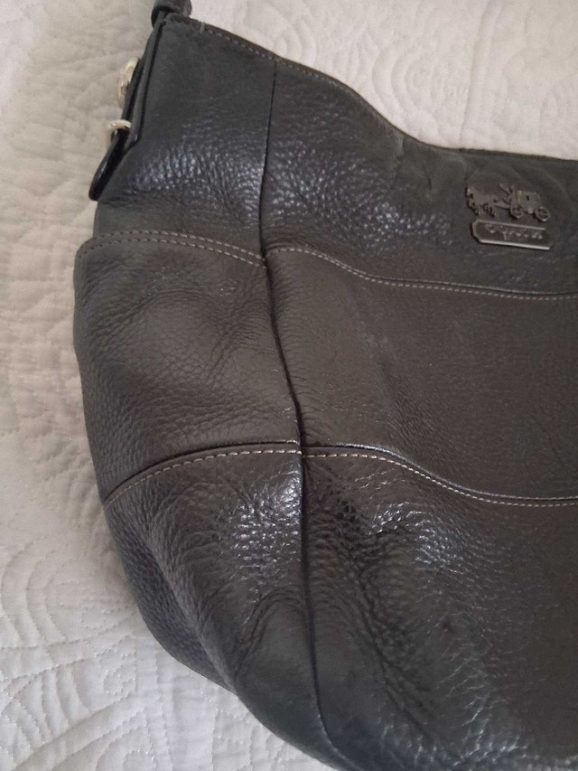 COACH BLACK LEATHER HANDBAG - photo 4