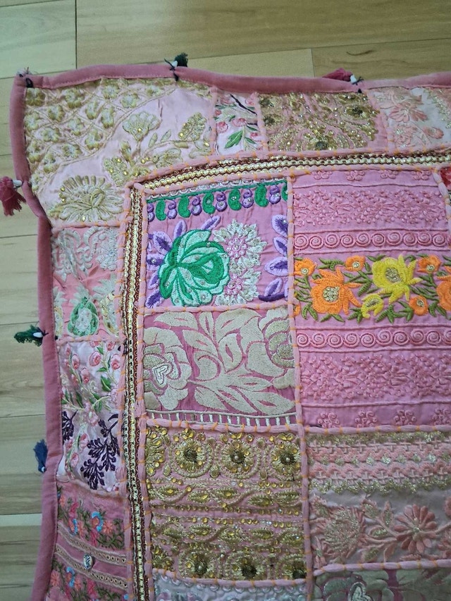 NEW BOHO PINK PATCHWORK MEDITATION CUSHION COVER - photo 2