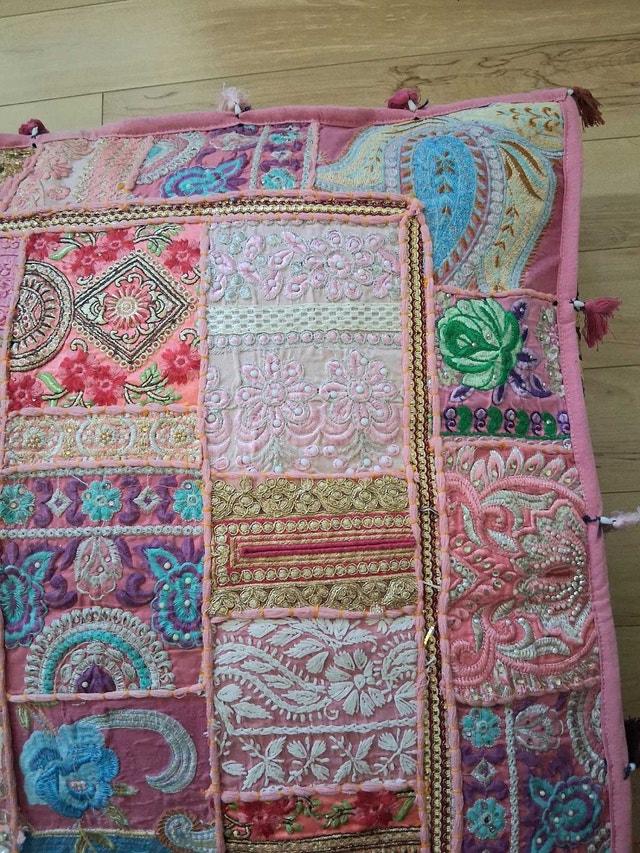 NEW BOHO PINK PATCHWORK MEDITATION CUSHION COVER - photo 3