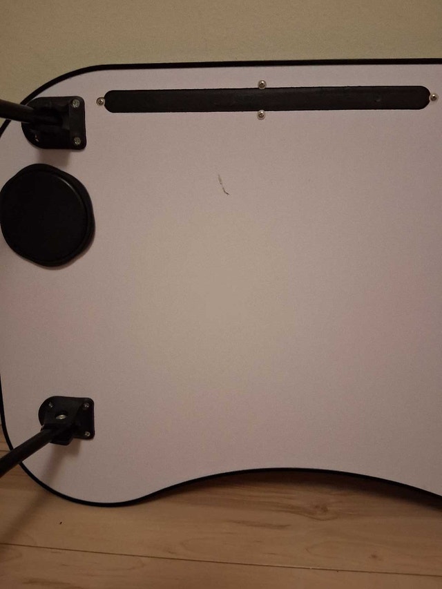 FOLDABLE LAPTOP BED TABLE - photo 5