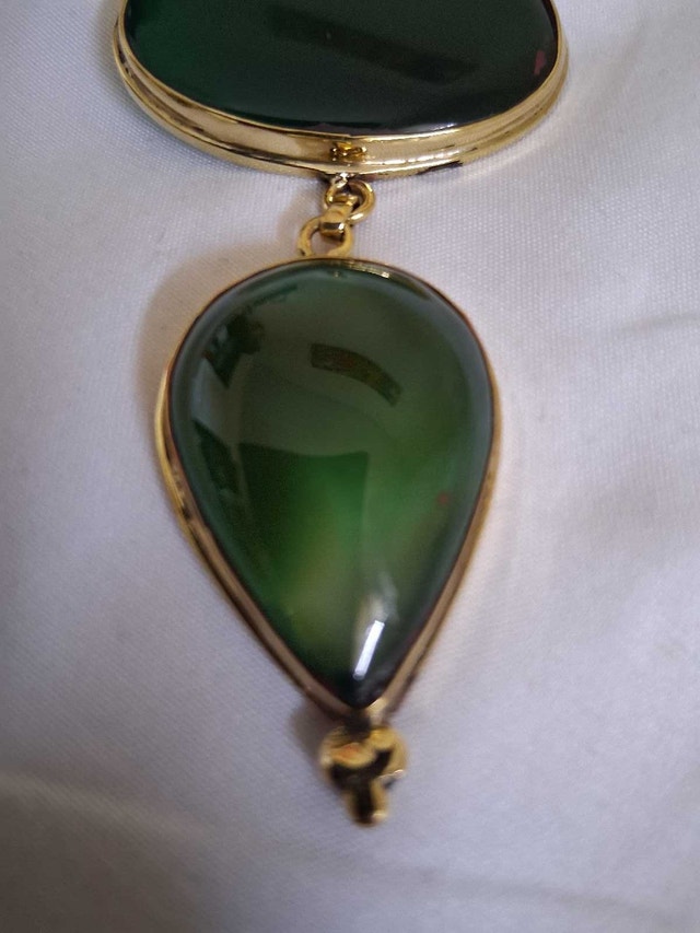 GORGEOUS GREEN AGATE STONE PENDANT - photo 3
