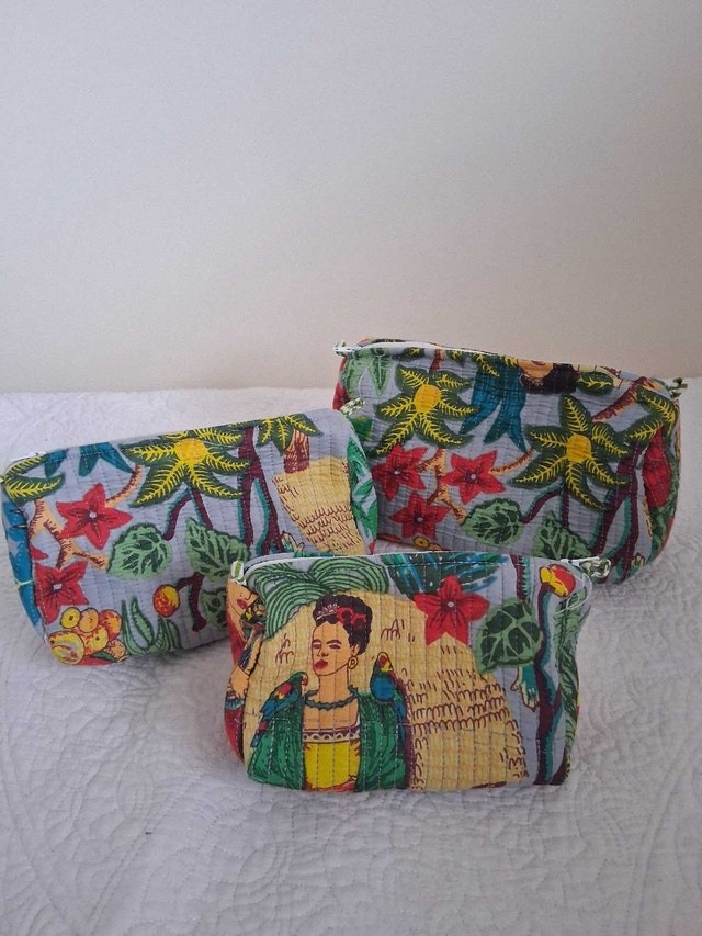 NEW SET OF 3 QUILTED TROPICAL PRINTS COSMETIC BAGS