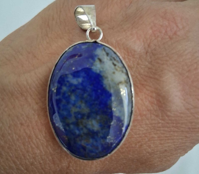 NEW LAPIS LAZULI STONE PENDANT