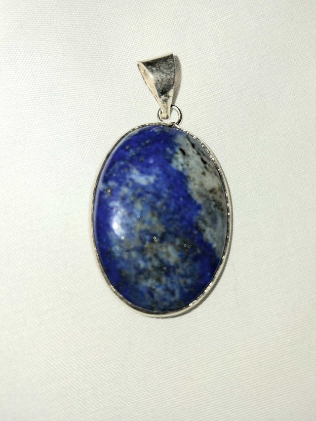 NEW LAPIS LAZULI STONE PENDANT - photo 3