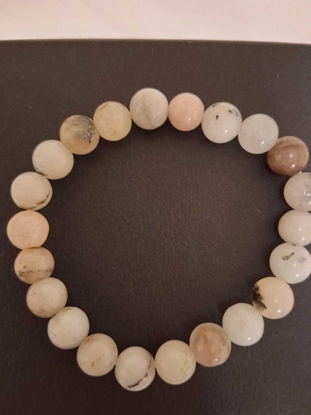 NEW AMAZONITE BEADS BRACELET - photo 2