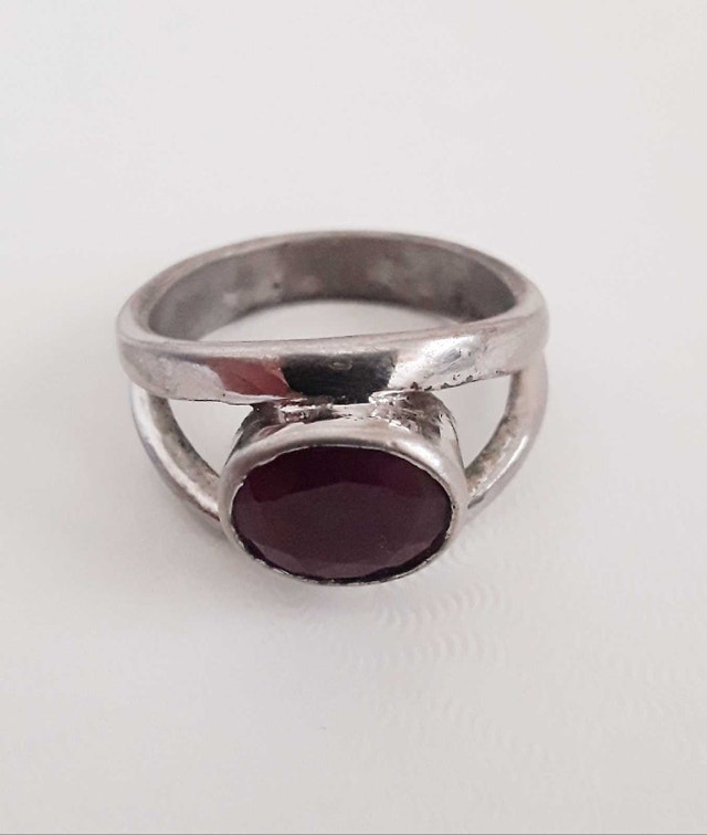 NEW GENUINE RUBY SILVER RING