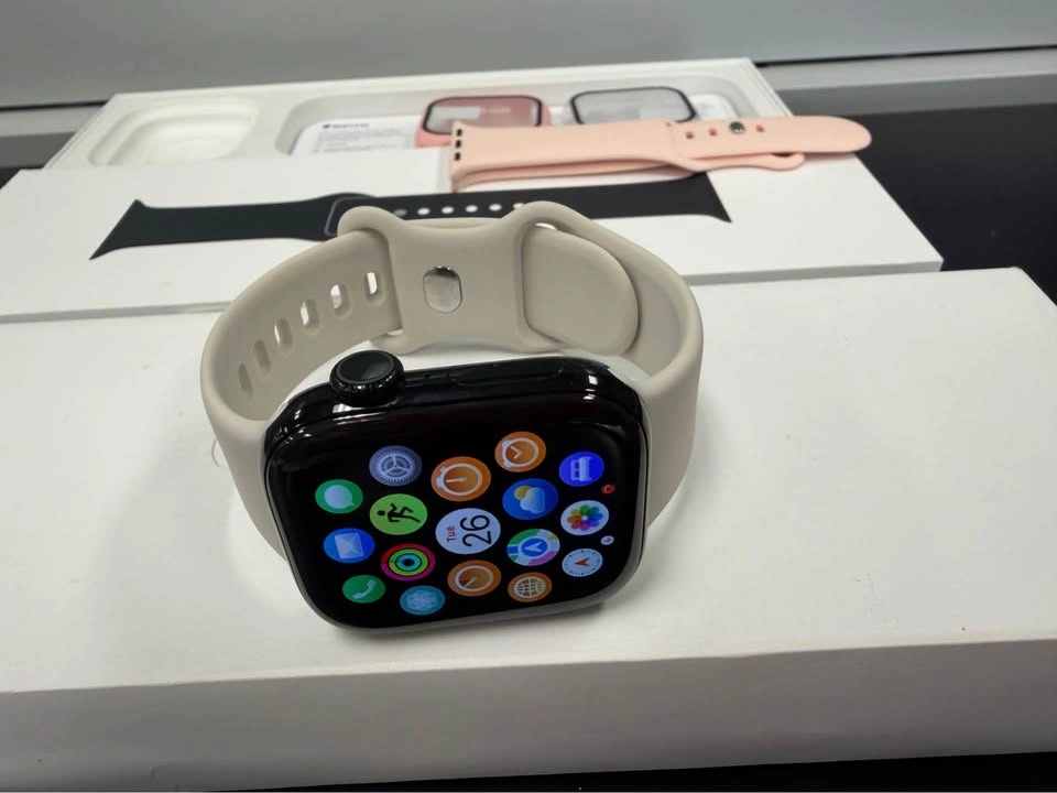 Apple Watch Series 11 LTE 5G GPS 42mm - photo 4
