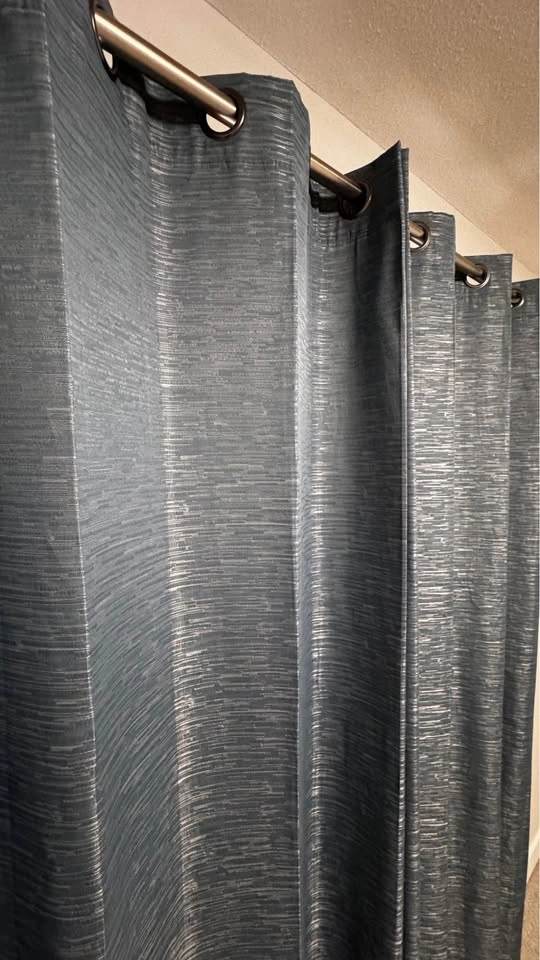 CURTAINS 100% BLACKOUT 1 - photo 2
