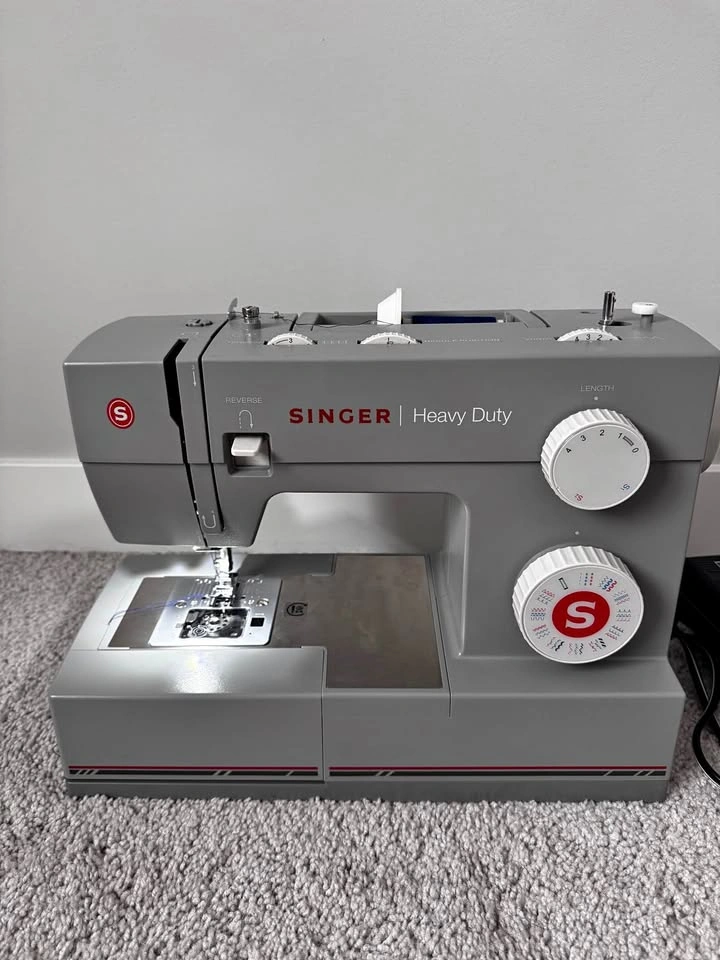 SINGER® SEWING MACHINE HEAVY DUTY