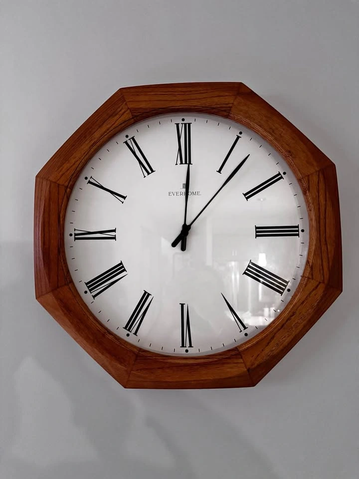 WALL CLOCK