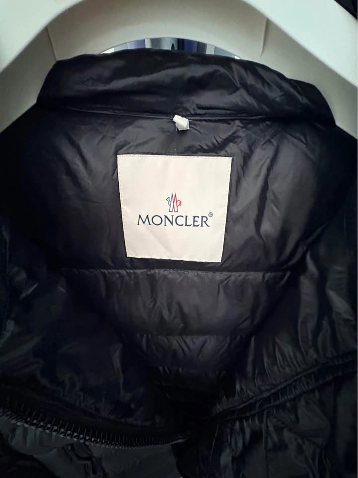 Moncler Suyen Hooded Down Parka in Black Size 1 (Small) - photo 3