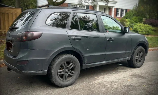 2012 Hyundai Santa Fe –Tesla-inspired Touchscreen image indicator(4)
