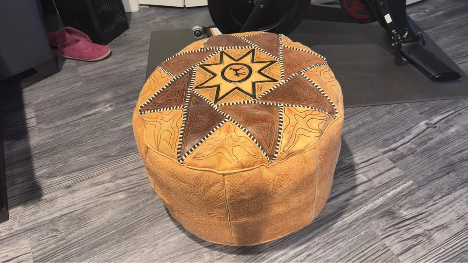 Moroccan Leather Pouf - photo 2