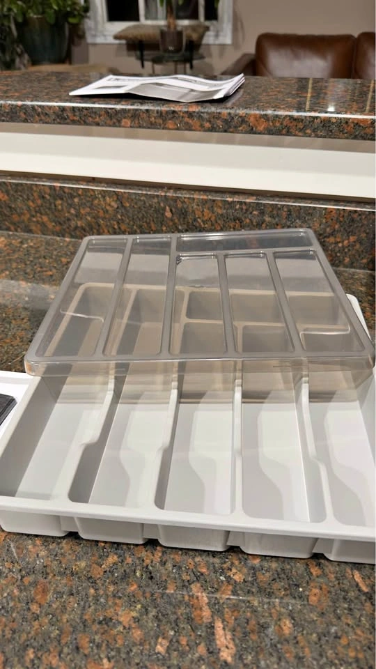 Plastic Utensil Drawer Organizer with Lid