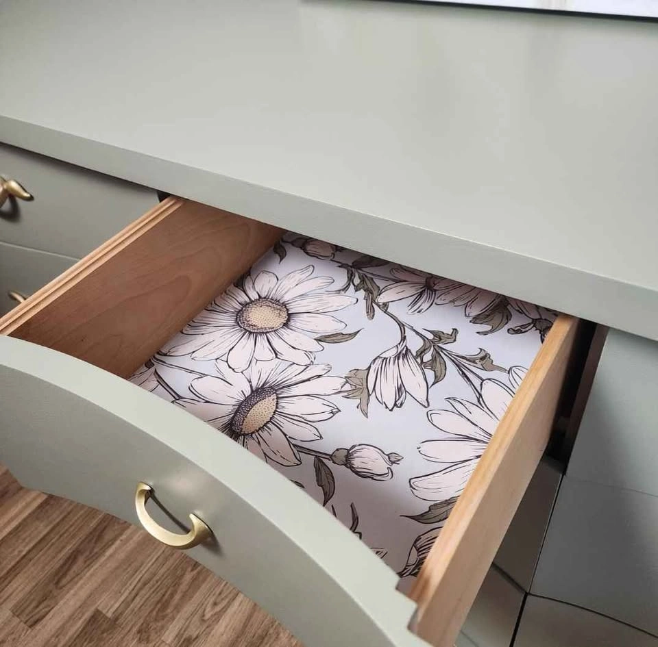 Vintage 9-Drawer Dresser in Muted Sage - photo 4