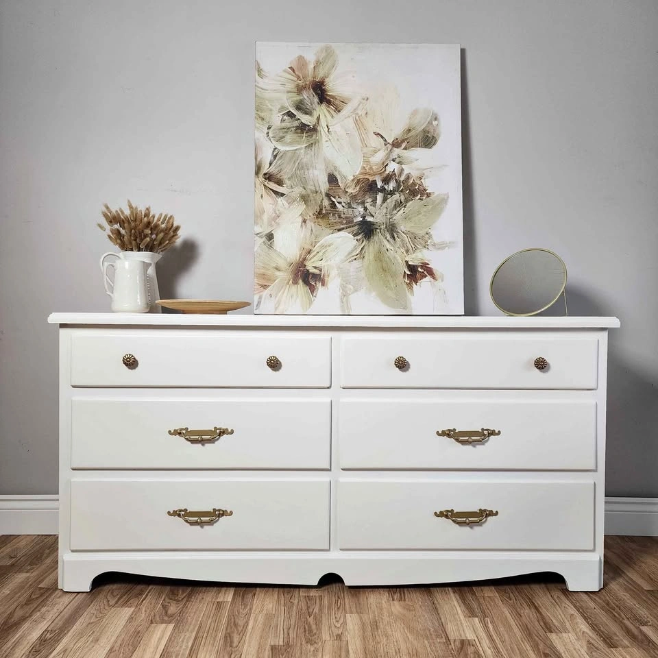 Refinished White 6-Drawer Dresser