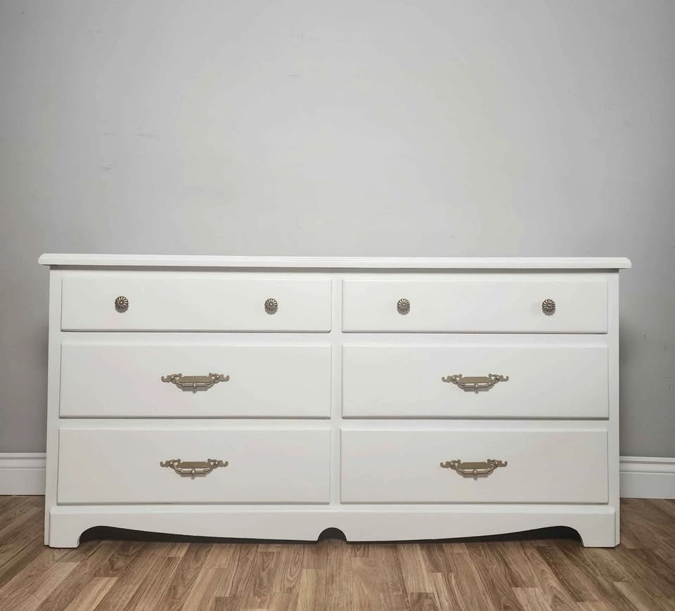 Refinished White 6-Drawer Dresser - photo 4