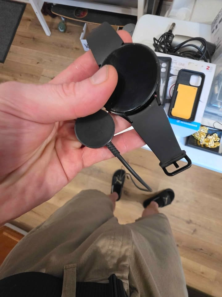 Galaxy watch 4 sport - photo 3
