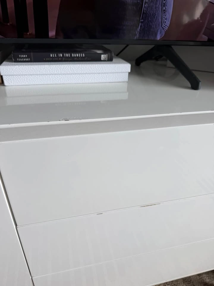 White Lacquer Media Console by Portuguese Designer - photo 4