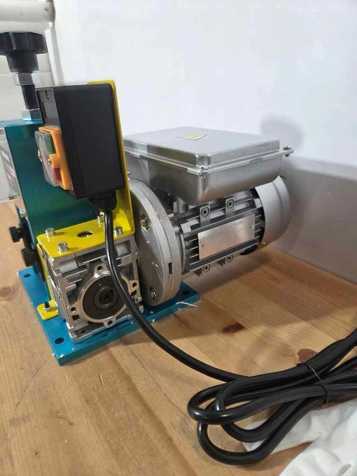 Electric Wire Stripping Machine 180W New - photo 3
