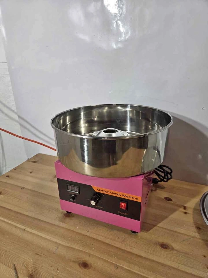 Commercial Cotton Candy Machine with Cover New