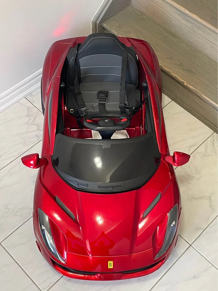 Ferrari Ride-On Electric Car w/ Remote, App Control & Leather Se - photo 3