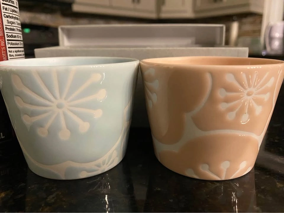 Gift idea: Japanese Porcelain Saki or Tea Cups - photo 2