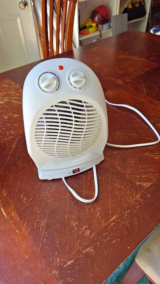Oscillating Fan Heater Portable