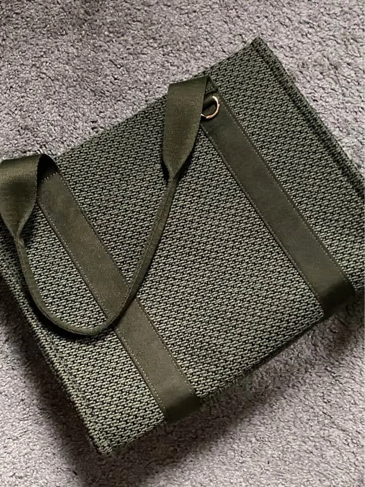 Green Structured Canvas Tote Bag - photo 5