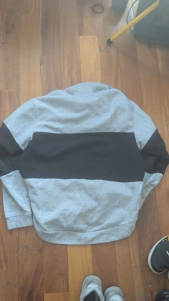 Large Adidas grey & black hoodie - photo 2