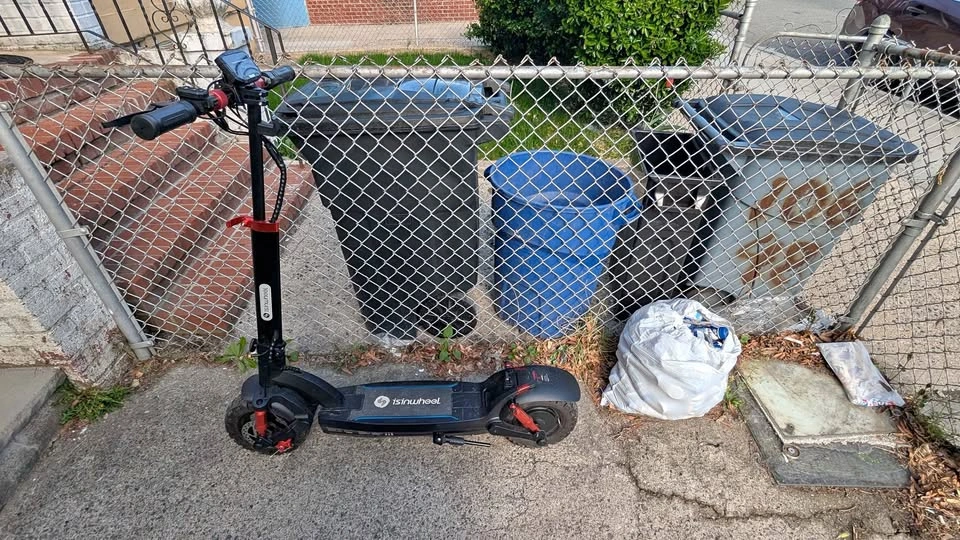 GT2 isinwheel electric scooter