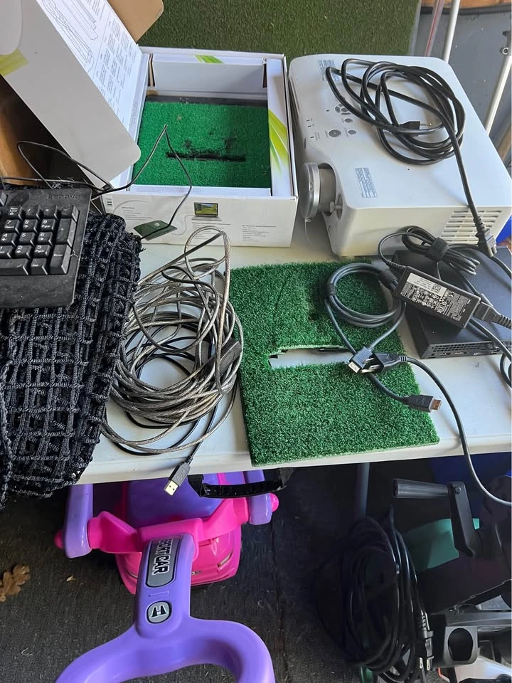Optishot 2 golf simulator $1600 (obo) - photo 2